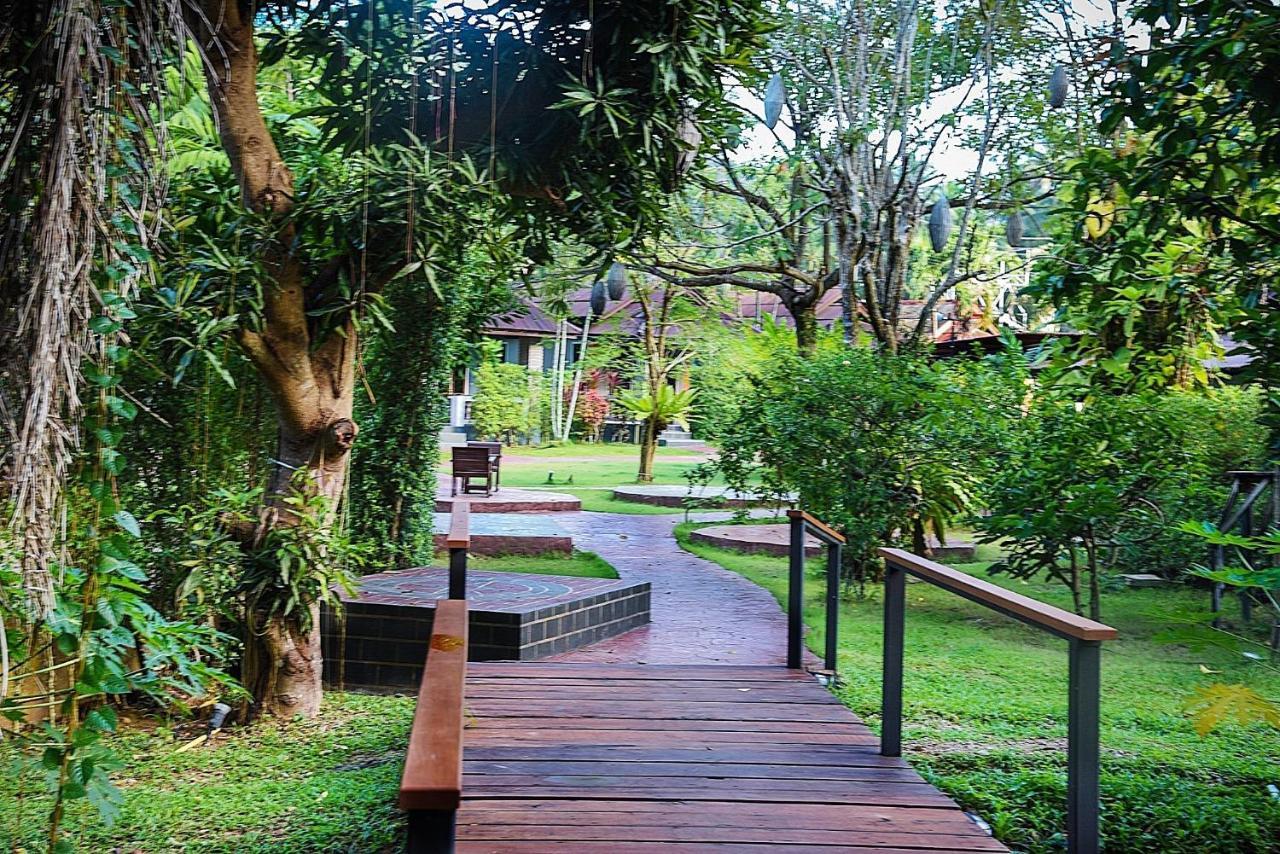 Frank Ao Nang Krabi Resort Kültér fotó